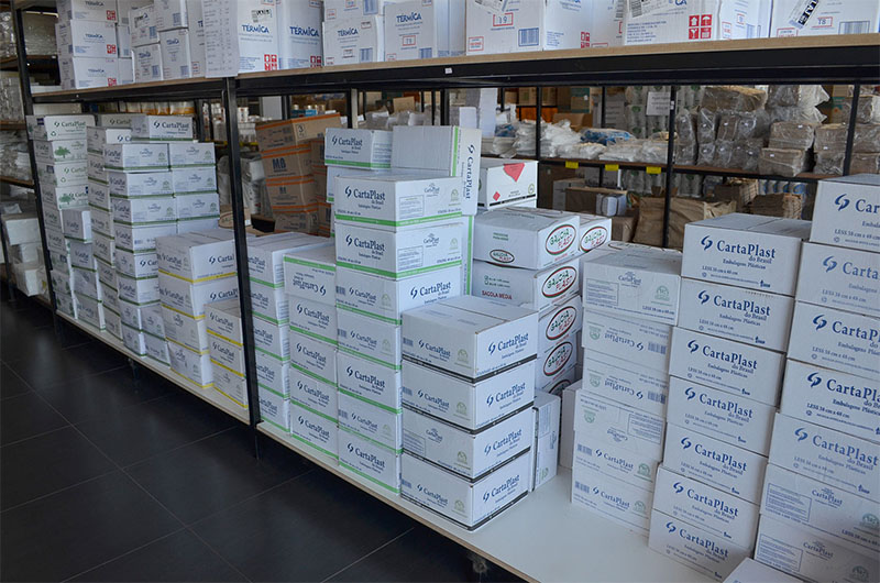 prateleira00098_0007_prateleira00039